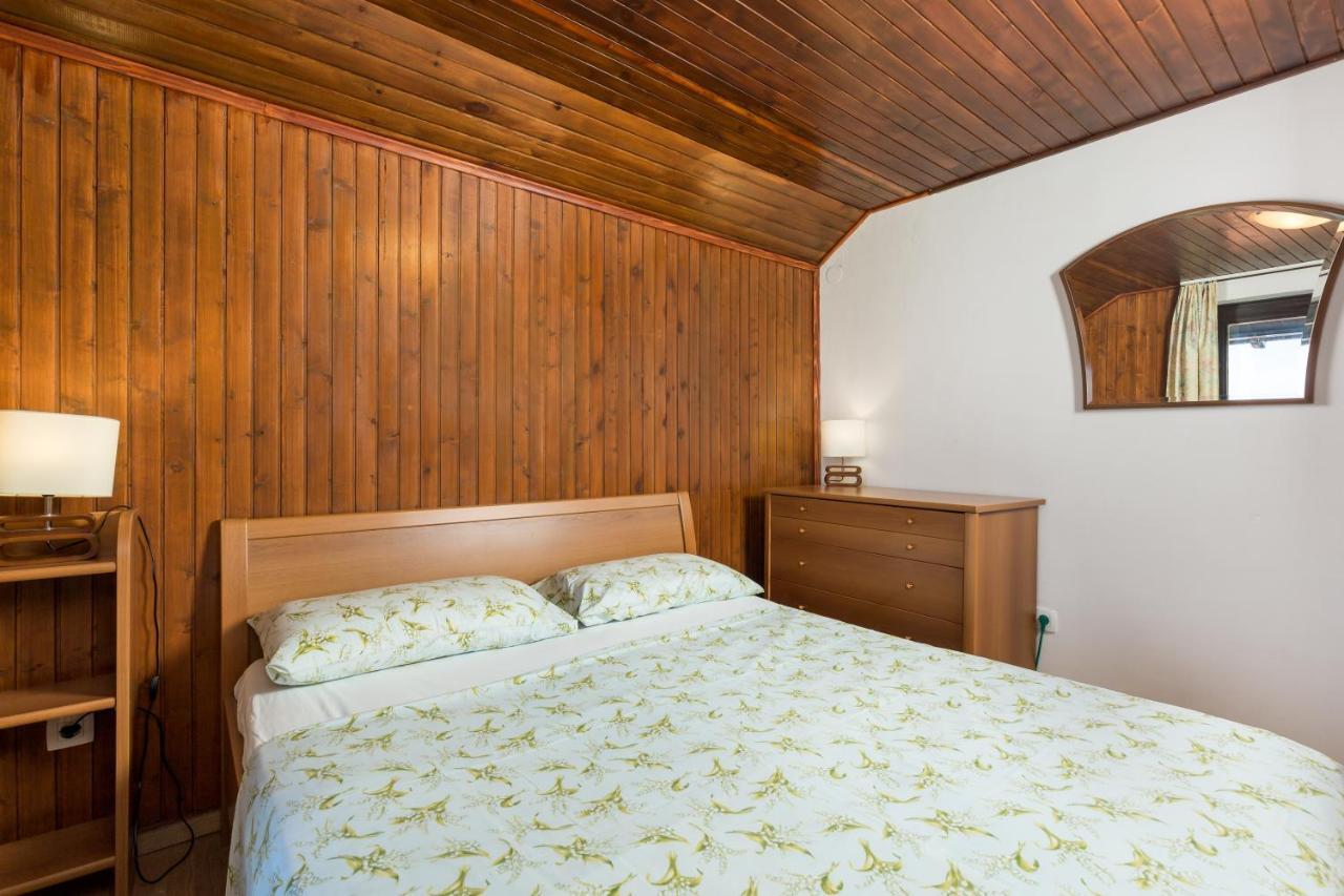 Вілла House Obrs Мощеницька Драга Екстер'єр фото